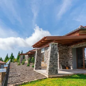 Rochao Village By Rent2u, Lda Calheta (Madeira)